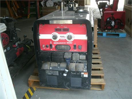 Lincoln Electric Cross Country 300 Multi Process Welder